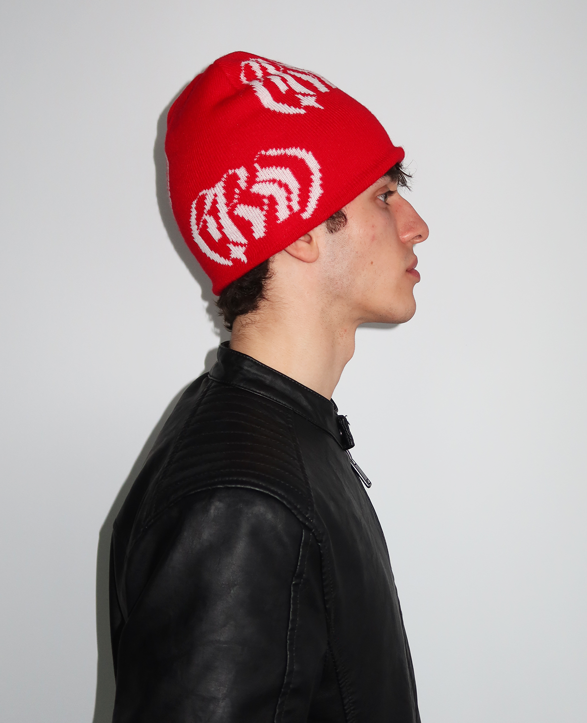 RFNO PIXEL BEANIE RED