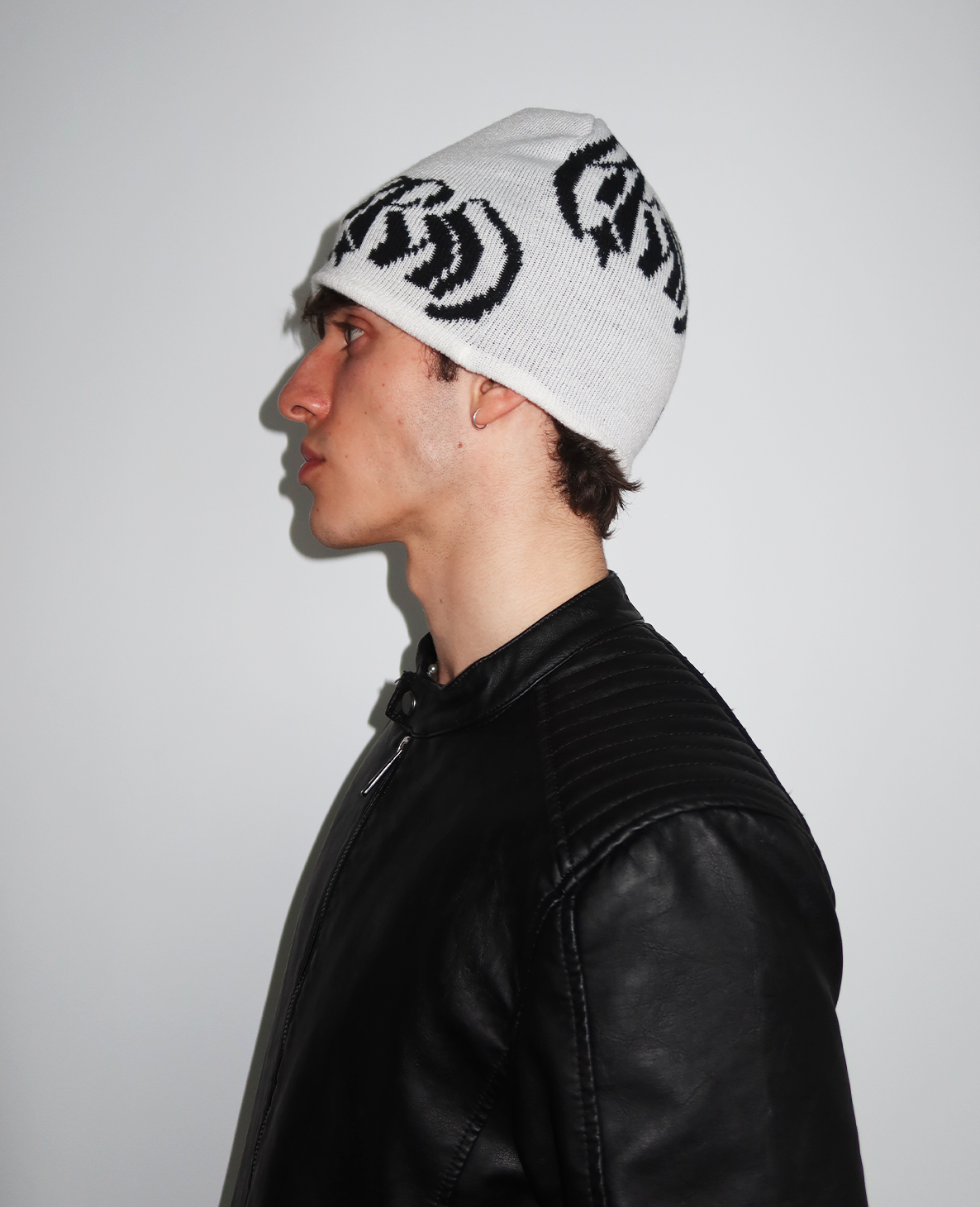 RFNO PIXEL BEANIE WHITE