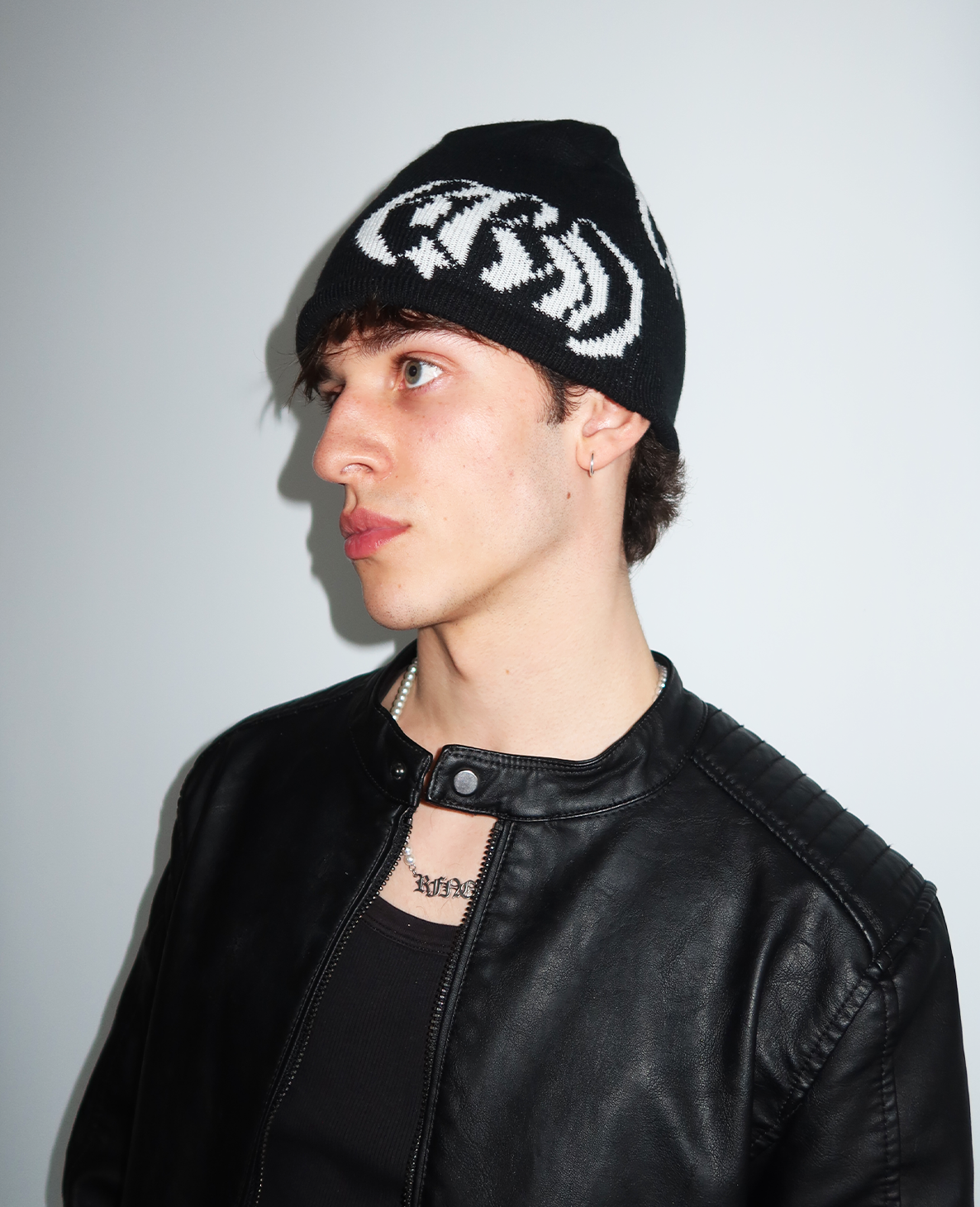 RFNO PIXEL BEANIE BLACK